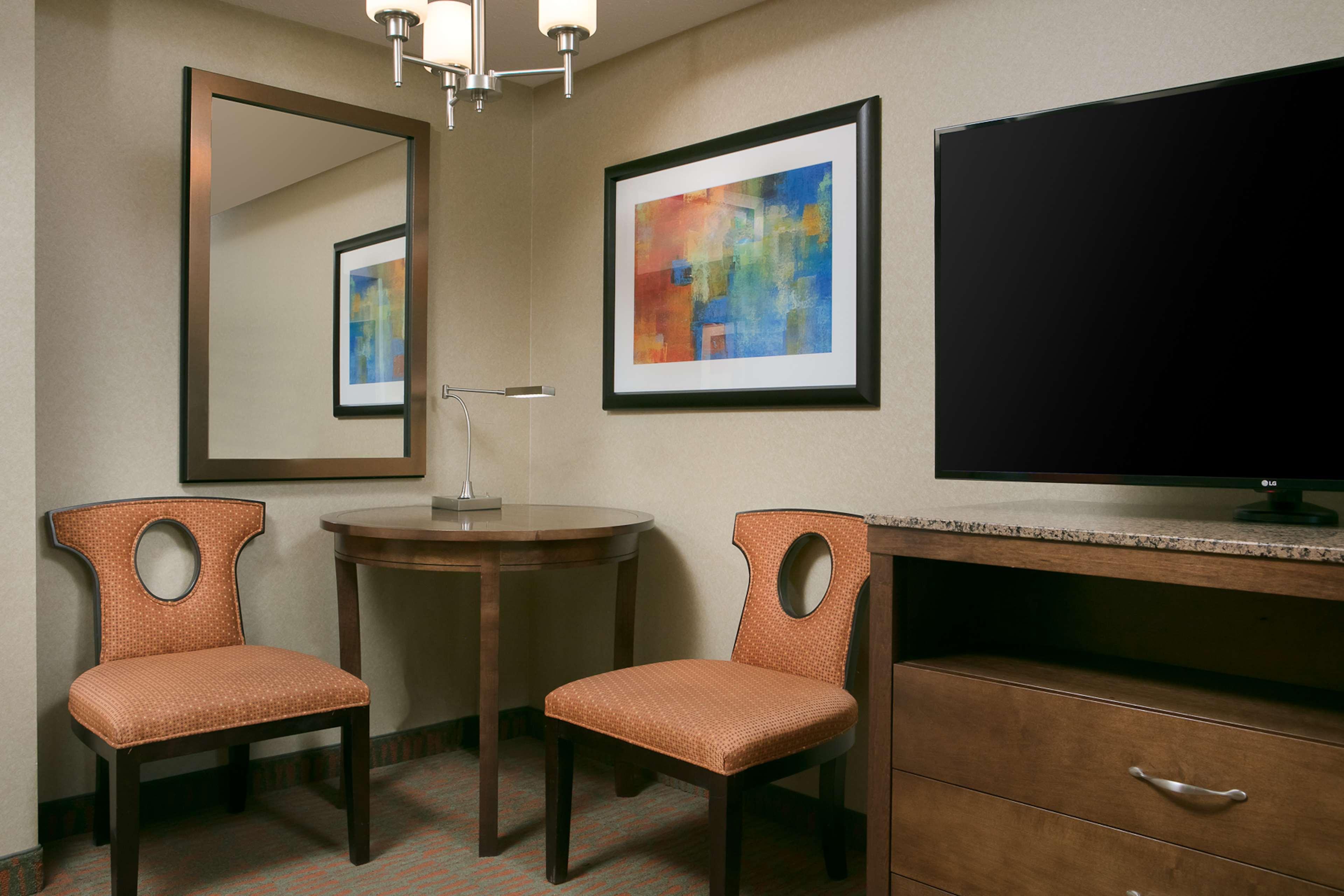 Hilton Garden Kansas Hotel Manhattan