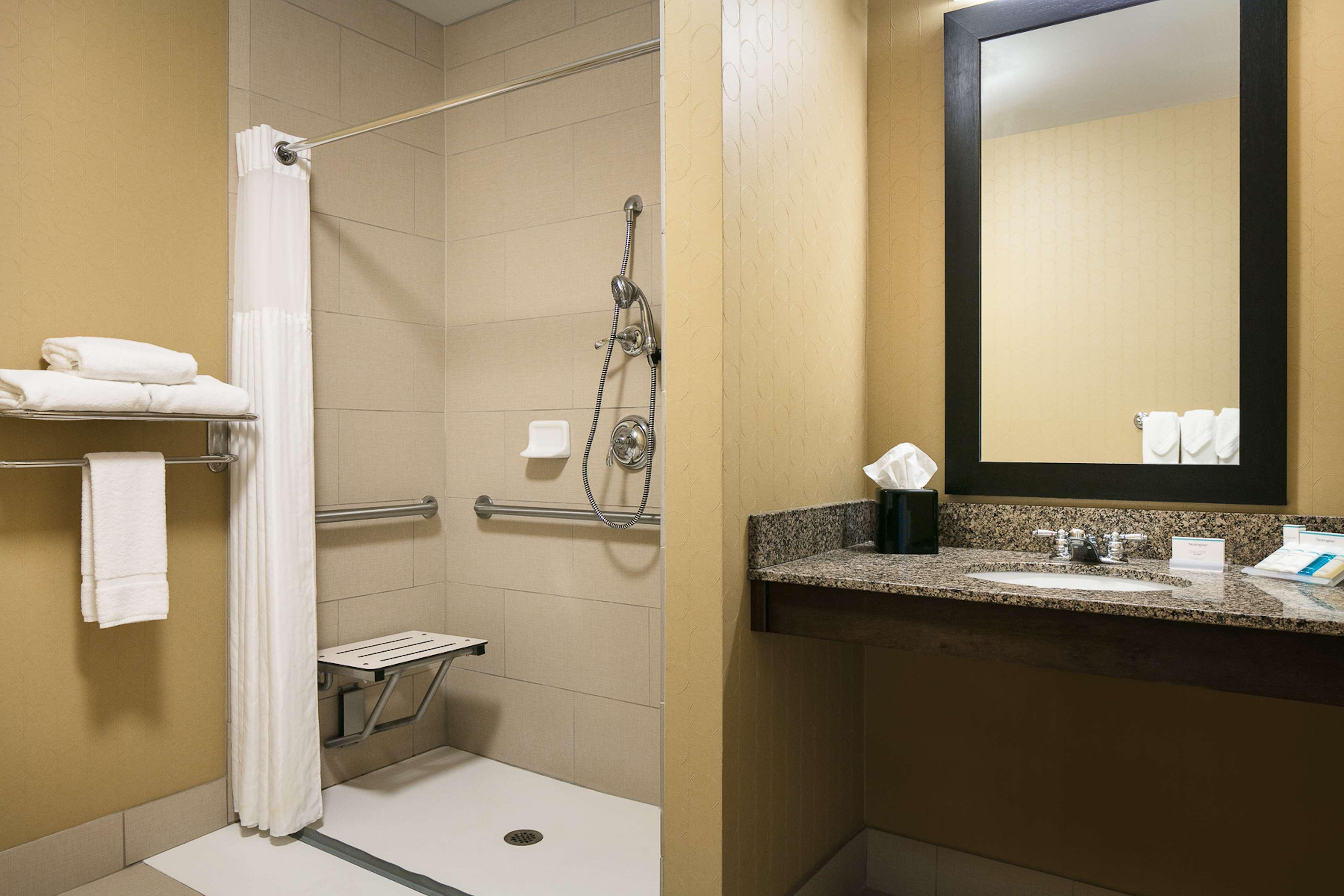 Hilton Garden Kansas