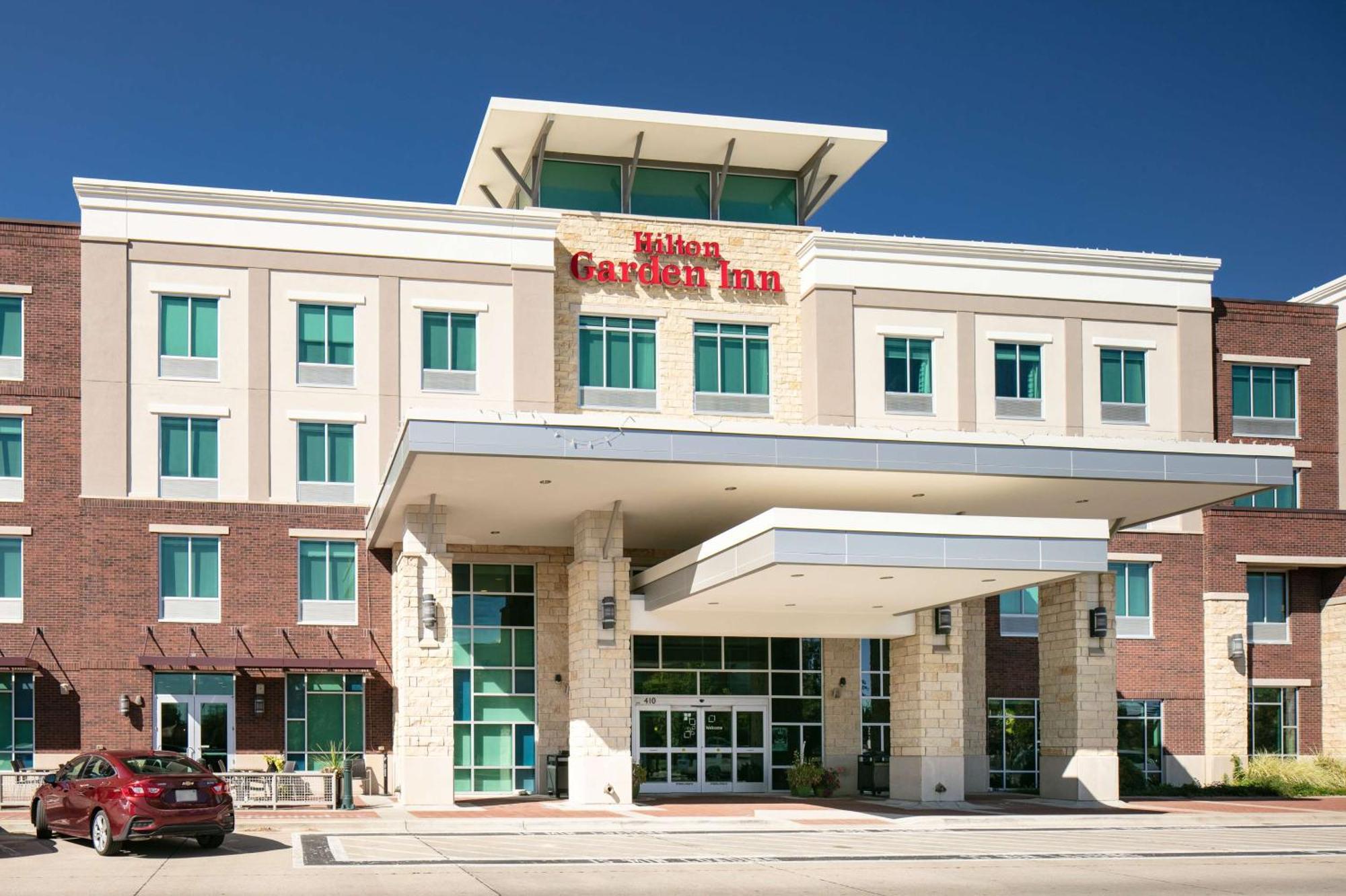 Hilton Garden Kansas Hotel